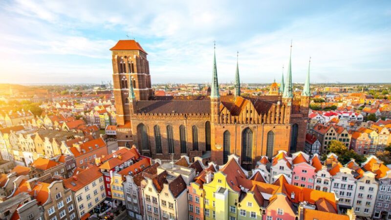Gdansk Jewish History Tour with Synagogue and Cemetery - Who Should Consider This Tour?