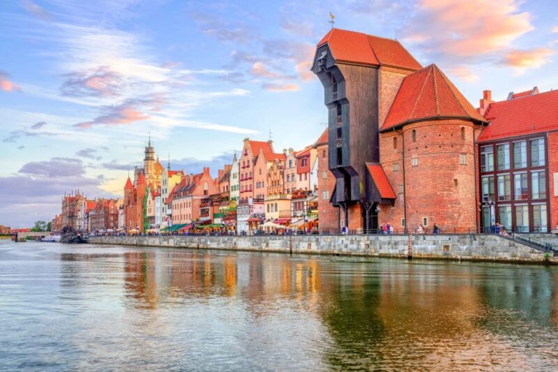 Gdansk Old Town 2-Hour Walking Tour - The Value in the Experience
