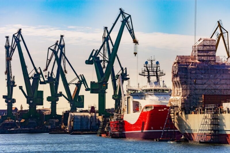 Gdansk: Private Communism Tour with Solidarity Center Museum - Key Points