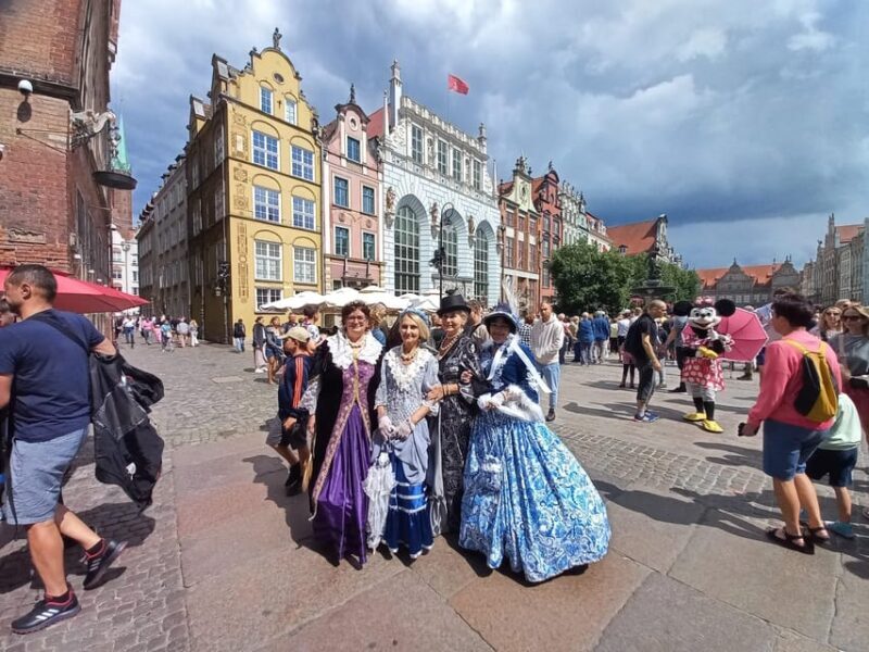 Gdansk: Private Top City Tour by Electric Cart & Live Guided - The Experience: What to Expect from Gdansk’s Private Electric Cart Tour
