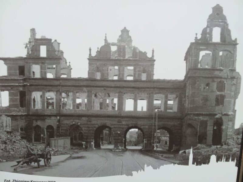 Gdansk Private WWII Tour with Museum of the Second World War - A Deep Dive into the Tour Experience