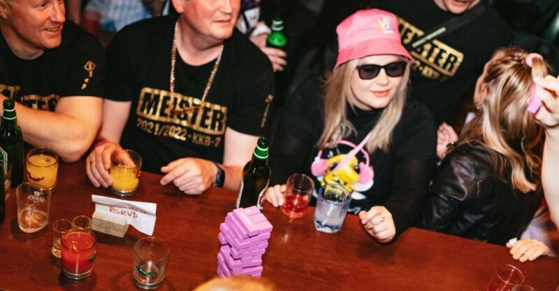 Gdansk: Pub Crawl with Free Drinks - Key Points