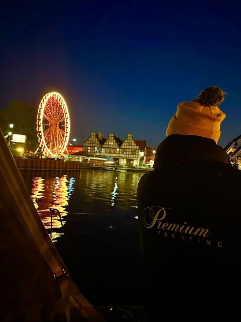Gdansk: Scenic Evening Yacht Cruise with Welcome Drink - Who Is This Tour Best For?