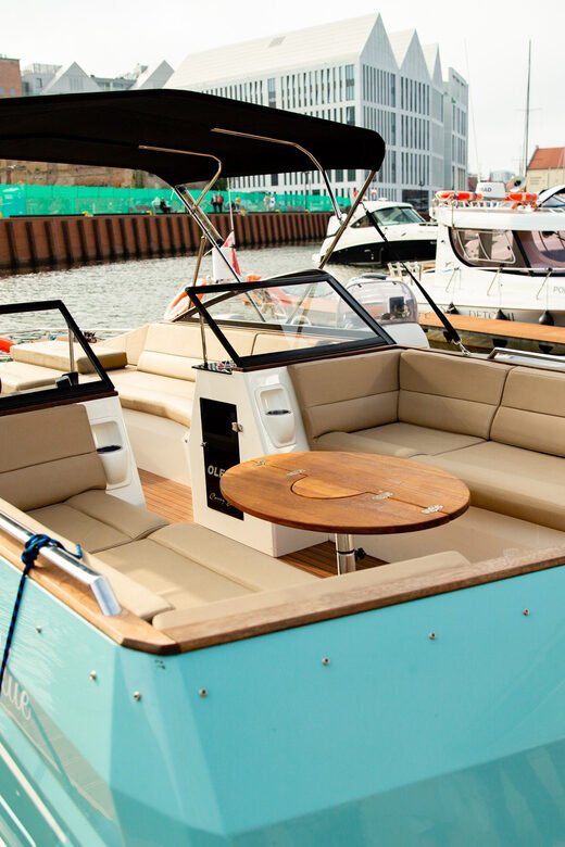 Gdask : Catamaran River Cruise - FAQs