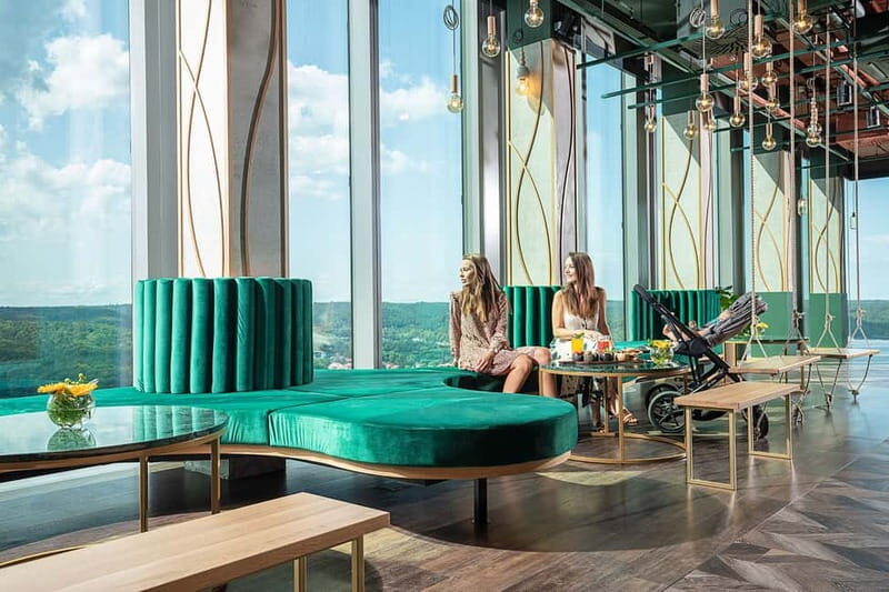 Gdask: Olivia Star Sky-High Views, Dinner, and Cocktails - Who Will Love This Experience?