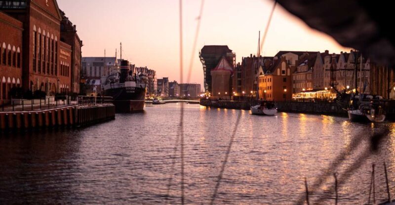 Gdask: Scenic Sunset Cruise with Welcome Drink - Setting Sail: What to Expect on the Gdansk Sunset Cruise
