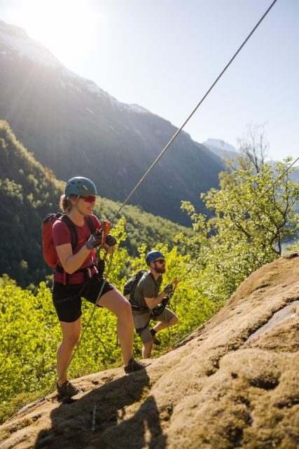 Geiranger: Rappelling tour with epic view - Who Should Consider This Experience?