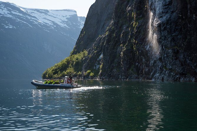 Geiranger: RIB Fjordsafari Geirangefjord - What to Expect from the RIB Fjordsafari