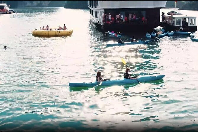 Gen Z Cruise 3-day Explore Halong Bay from Hanoi - Day 2: Exploring Cat Ba Island and Viet Hai Village