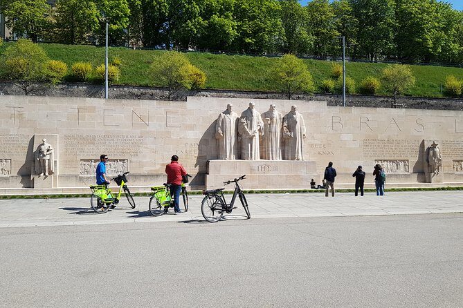 Geneva By E Bike United Nations Old Town Lake Fountain - FAQs