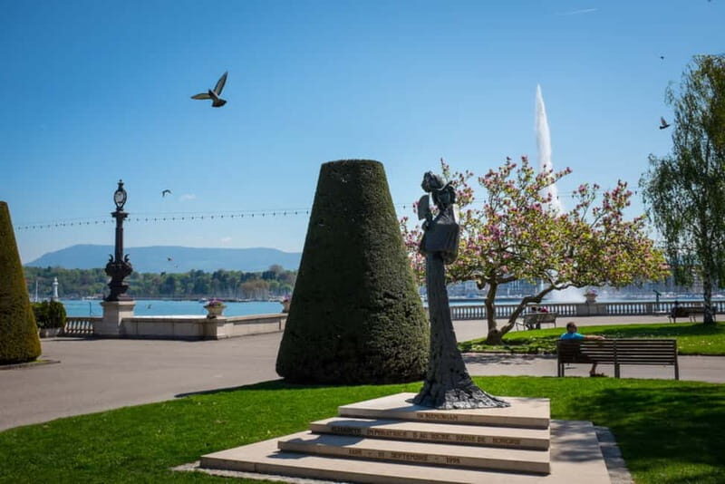 Geneva: City Tour and Fondue Cooking Class, Swiss Folklore - Practical Details