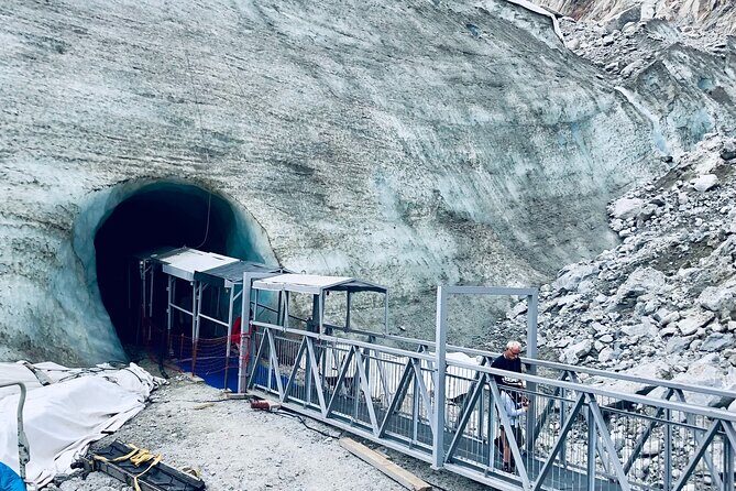 Geneva Day Trip to Mont Blanc glacier and 3860m Top - Key Points