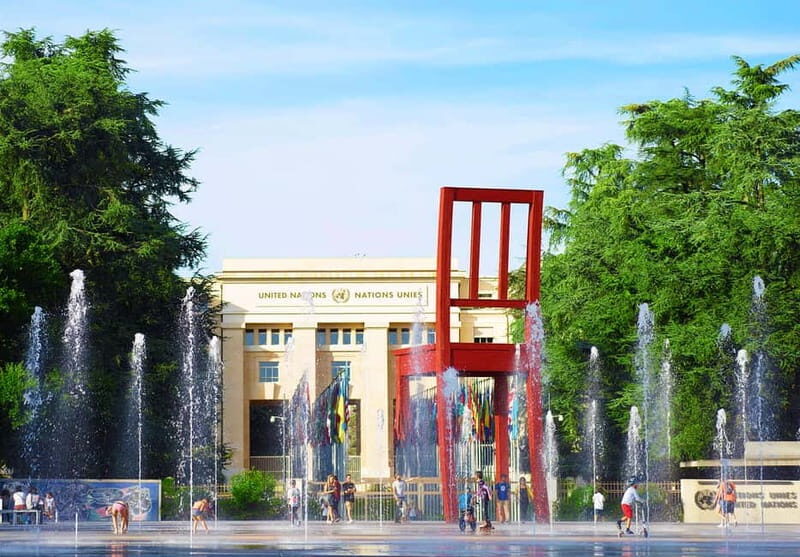 Geneva: Open-Top Sightseeing Bus Tour - Key Points