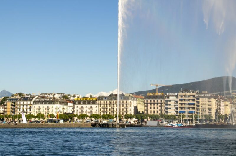 Geneva: Private Exclusive History Tour with a Local - Exploring the Itinerary in Detail