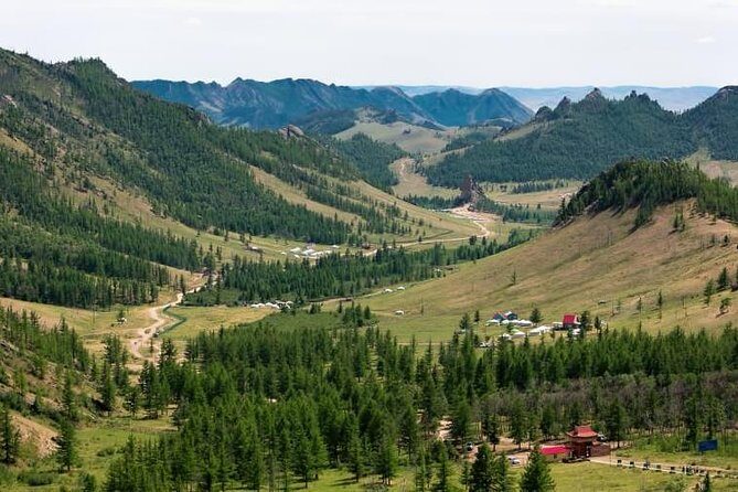 Genghis Khan Statue Complex plus bonus of Terelj National Park - Why This Tour Offers Great Value