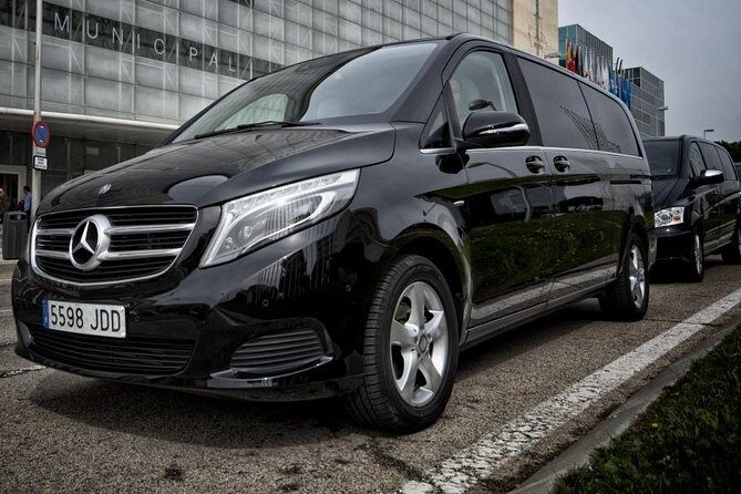 Genoa by Yourself with English Chauffeur - 4 or 8 hrs disposal by car or van - What to Expect from Your Genoa Private Chauffeur Experience