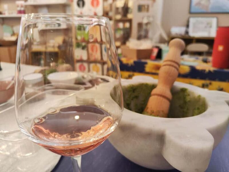 Genoa: Wine Tasting with Pesto, Focaccia Near Columbus House - FAQ