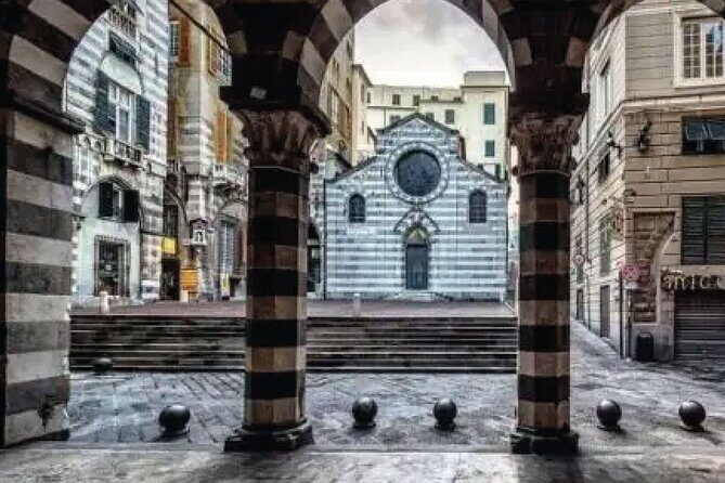 Genova Walking Tour with Audio and Written Guide by a Local - FAQ