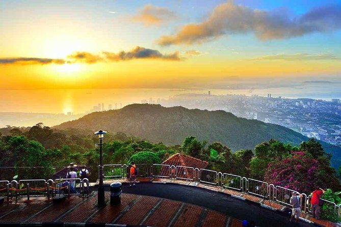 Georgetown City & Temple Tour: Penang Hill(FastLane) & Kek Lok Si - Key Points