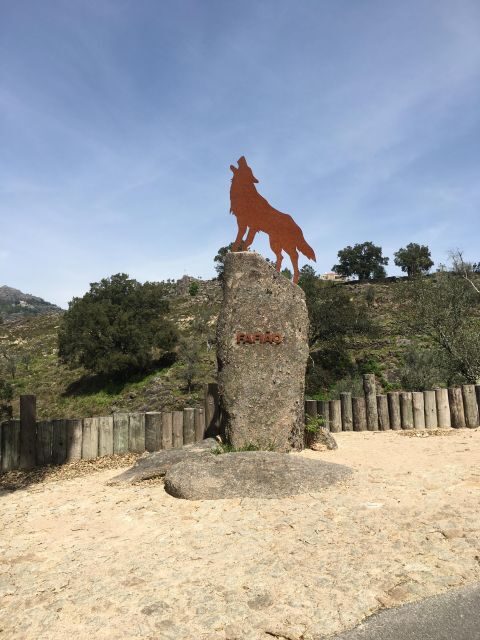 Gerês National Park Waterfalls and wolf village in 4x4 - FAQ