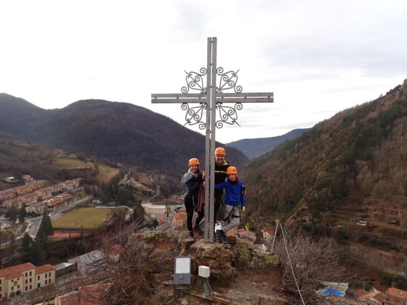 Gerona: Via Ferrata Roca de la Creu en Ribes de Freser - Key Points