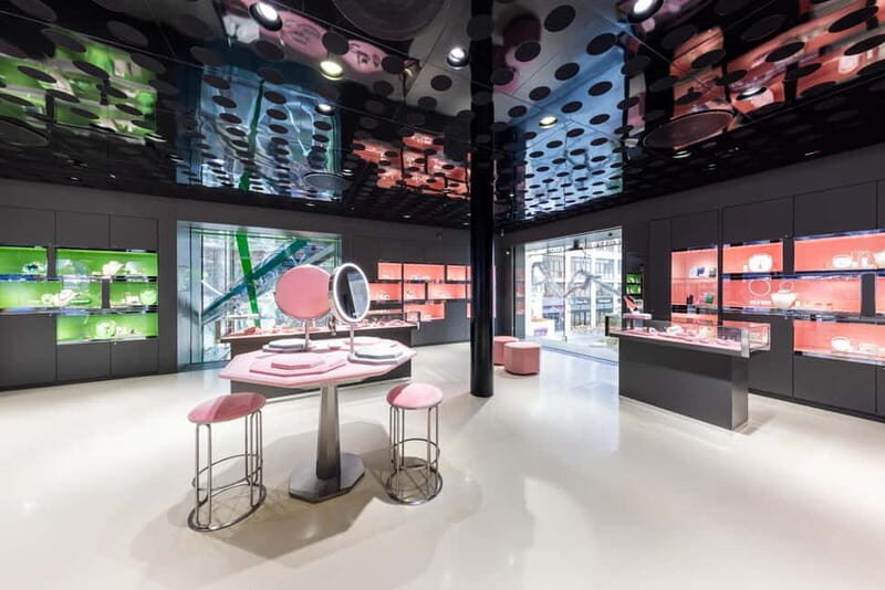 Get Crafty with Crystals: Your DIY Swarovski Workshop - Get Crafty with Crystals: Your DIY Swarovski Workshop — A Sparkling Experience in Vienna