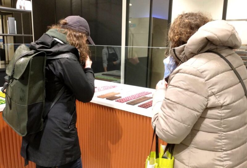 Ghent: Guided City Tour with Chocolate Tastings - Discover Ghent: A Guided City Tour with Chocolate Tastings