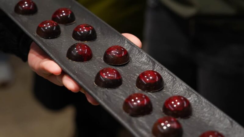 Ghent: Tasting Tour with Local Guide - Key Points