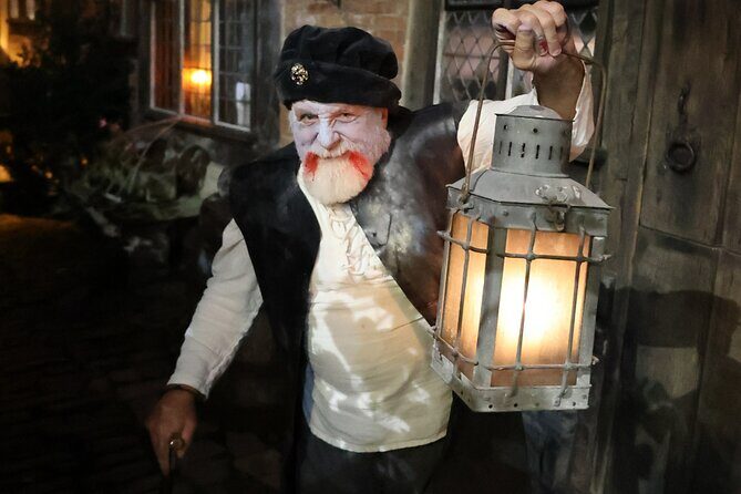 Ghost Tour by Lantern Light - A detailed look at the Ghost Tour by Lantern Light