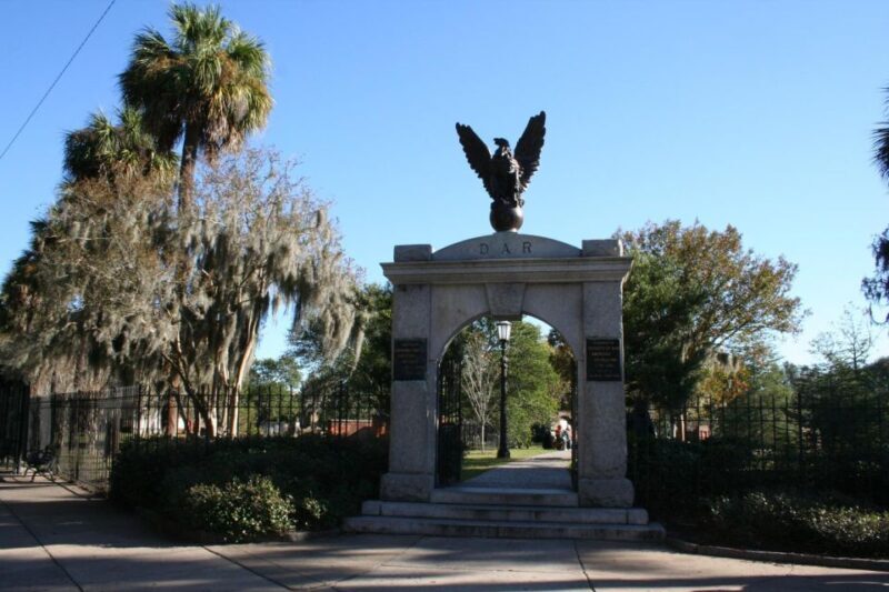 Ghost Tour Featuring The Savannah Paranormal Museum - Key Points