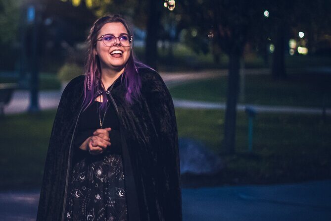 Ghost Tour of Queen's University - A Deep Dive into the Ghost Tour Experience