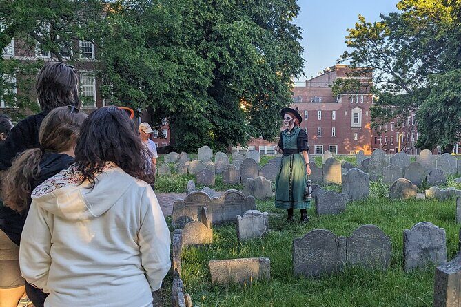 Ghosts and Gravestones Boston Nightwalk - Key Points