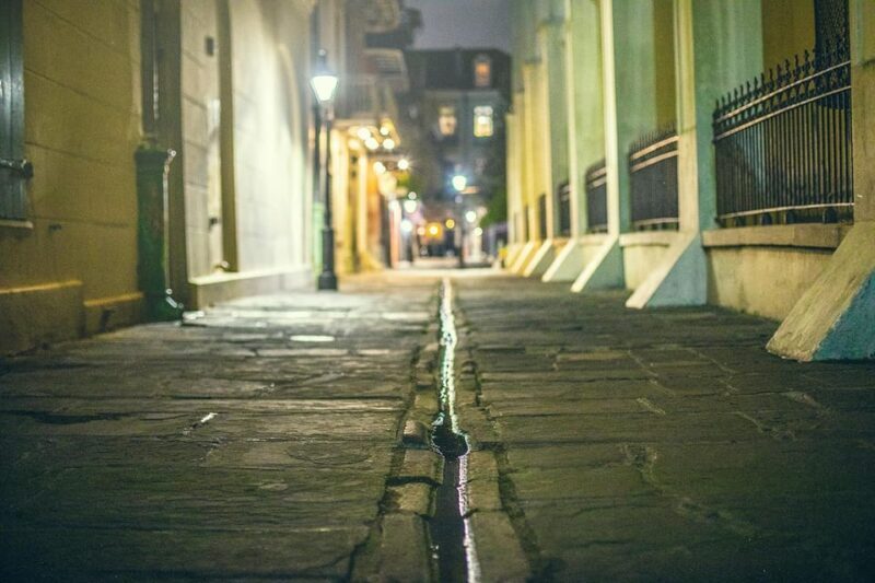 Ghosts, Gods, & Gangsters - NOLA's Dark Psychology Tour - An In-depth Look at the Experience