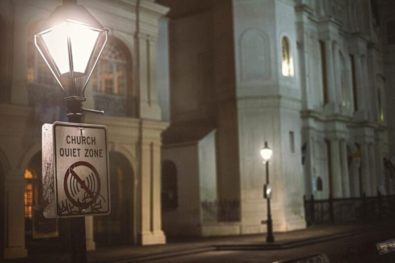 Ghosts, Gods, & Gangsters - NOLA's Dark Psychology Tour - The Sum Up