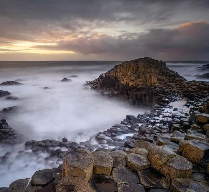 Giant's Causeway: Private Tour with Carrick-a-Rede bridge - Pricing and Value
