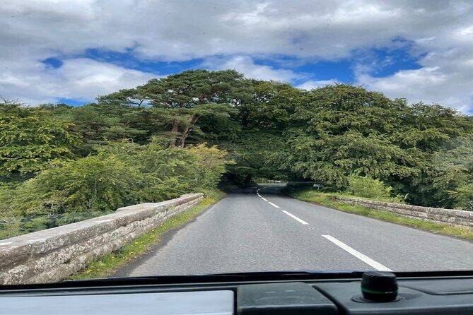 Giants Causeway, Rope Bridge, Carrickfergus Castle and Dark Hedges Tour - FAQ
