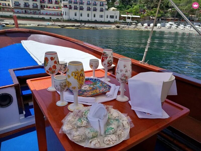 Giardini Naxos: Isola Bella and Grottos Cruise with Aperitif - An In-Depth Look at the Experience