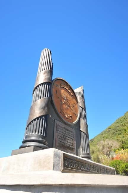 Gibraltar: Private Highlights Tour with Entry Tickets - Exploring Gibraltar’s Top Sights