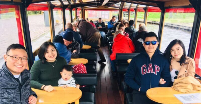 Giethoorn: Private Day Trip with Boat Tour from Amsterdam - Key Points