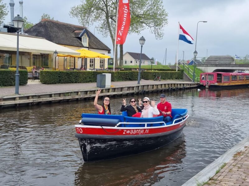 Giethoorn private tour with open boat and local captain - Who Will Love This Experience?