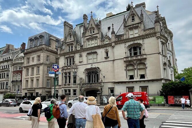 Gilded Age Mansions of Fifth Avenue Walking Tour - Key Points