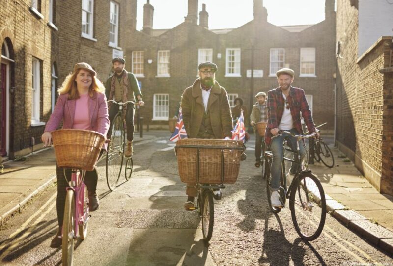 Gin Safari: Boozy London History on Two Wheels - Who Is This Tour Best For?