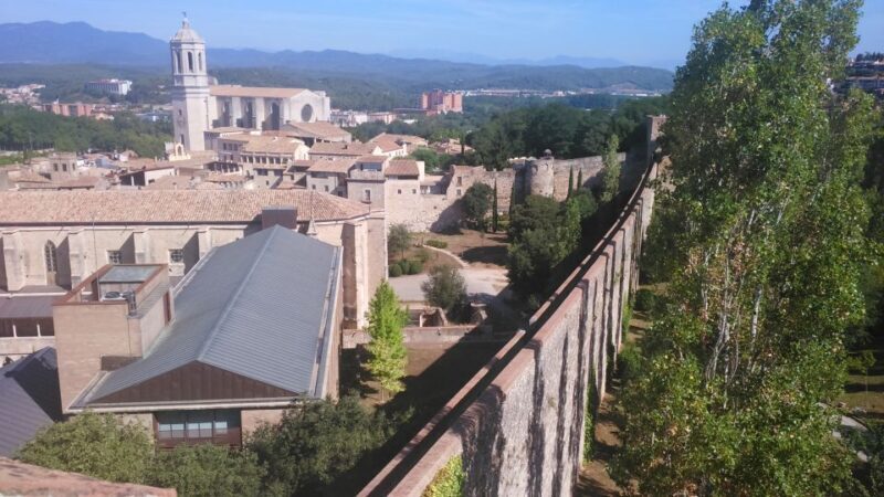 Girona: Small Group Jewish History Tour of Girona and Besalú - The Jewish Museum of Girona