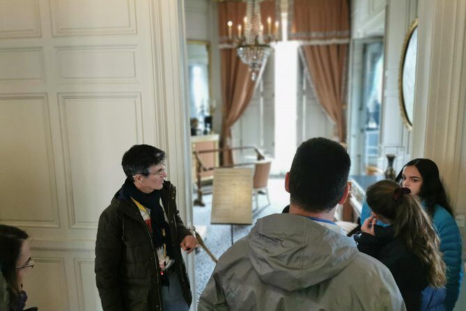 Giverny and Versailles Full-Day Private Guided Tour with Hotel Pickup - FAQs