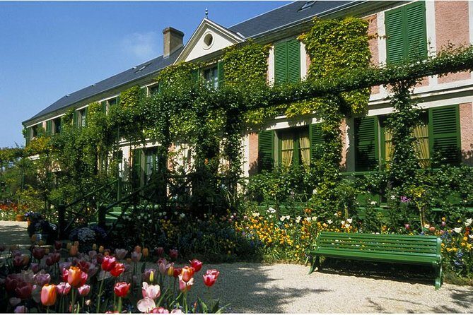 Giverny and Versailles Private Full-Day Tour - FAQs
