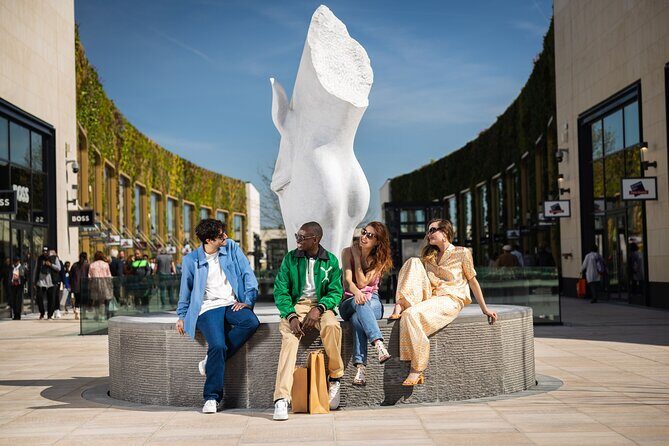 Giverny McArthurGlen Outlet Village Roundtrip Transfer from Paris - Key Points