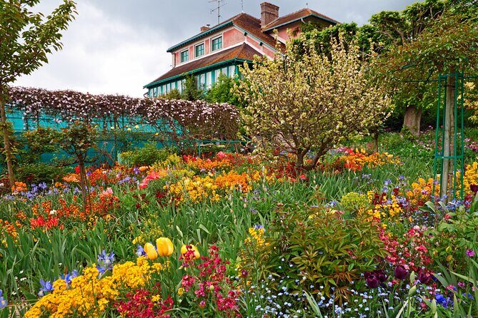 Giverny Monets House and Gardens Half Day Tour from Paris - Who Is This Tour Best For?