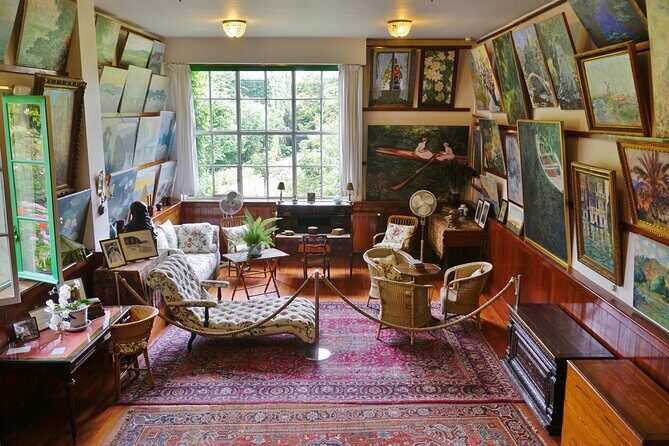 Giverny Monets House and Gardens Half Day Tour from Paris - FAQs