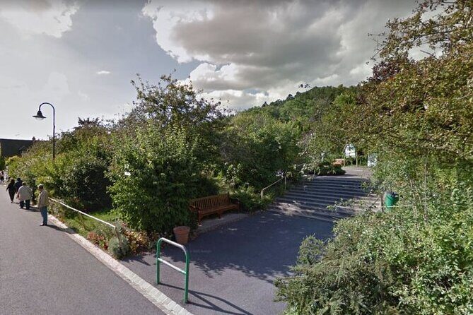 Giverny: Monet's House & Gardens Private Guided Walking Tour - Price and Value