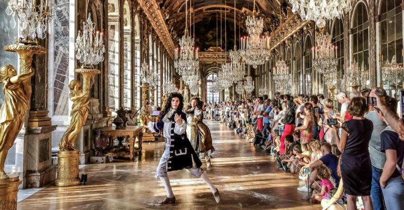 Giverny & Versailles Full-day Tour by Comfort Car - Key Points